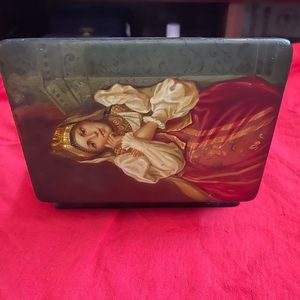Russian Fedoskino lacquer box